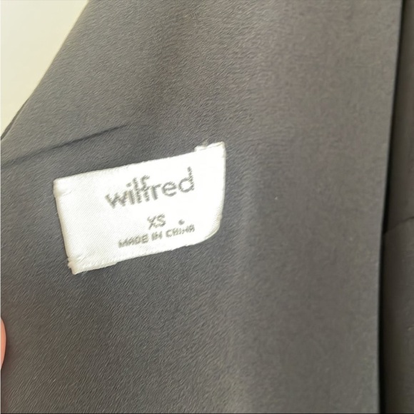 Aritzia Wilfred Darcell MIDI Dress Black - Picture 6 of 7